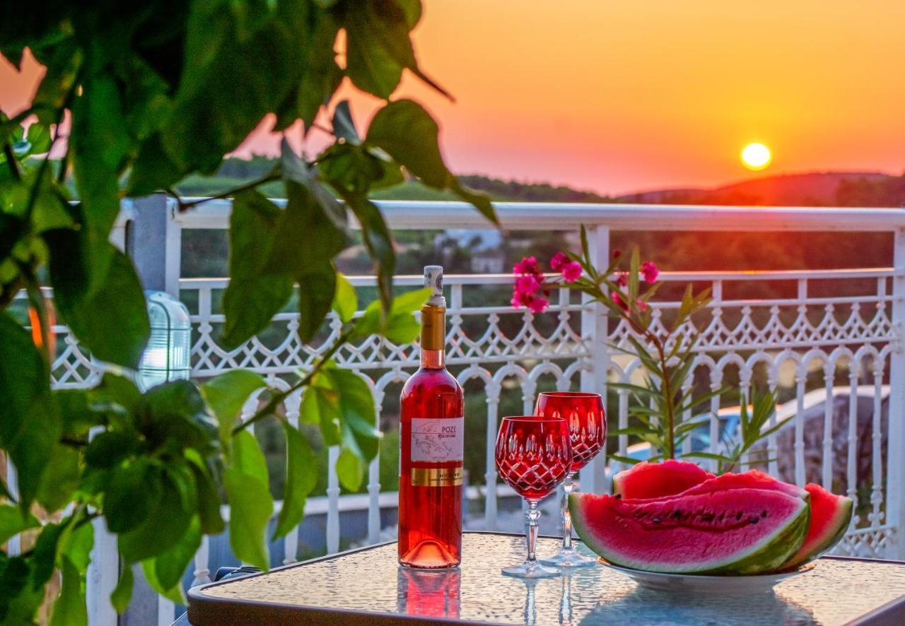 The View Villa Maries  المظهر الخارجي الصورة